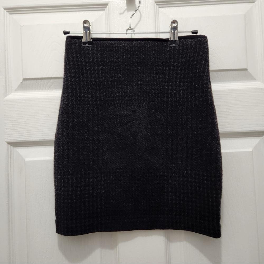 Theory Filree P Evian Stretch Pencil Skirt